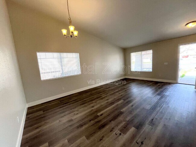 Building Photo - 1209 Duck Blind Cir