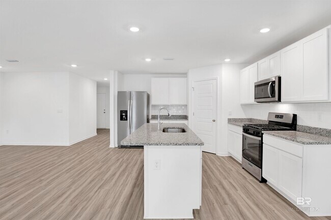 Building Photo - 32062 Lyon Rd