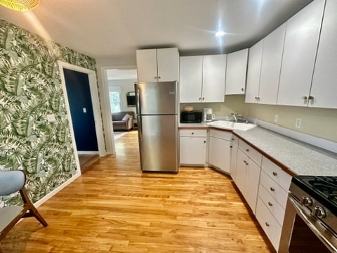 Building Photo - 19 Beech Glen St