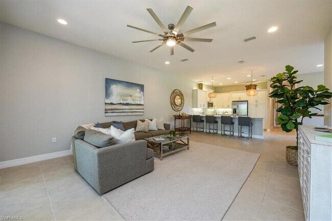 Building Photo - 13429 Coronado Dr