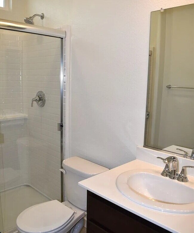 Building Photo - Located in one of Elk Grove's most sought-after neighborhoods