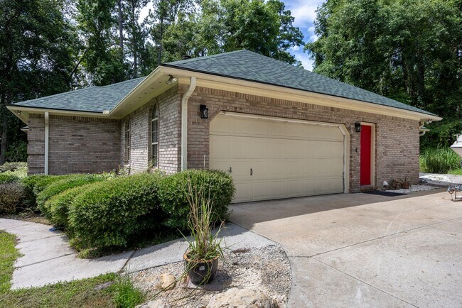 Building Photo - Welcome Home