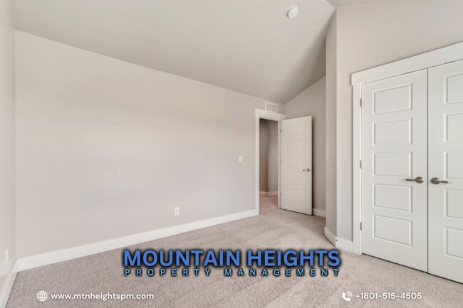 Building Photo - 3727 N 900 W