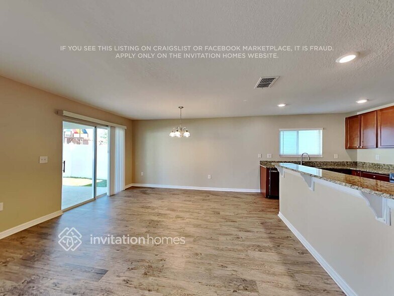 Building Photo - 7400 Ibis Dr