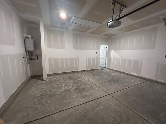 Building Photo - 1110 Barrington Wy