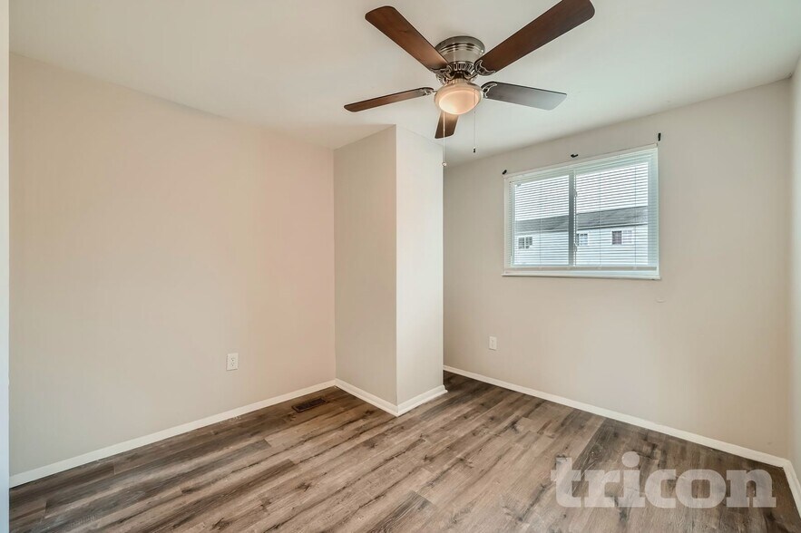 Building Photo - 12367 Boncrest Dr