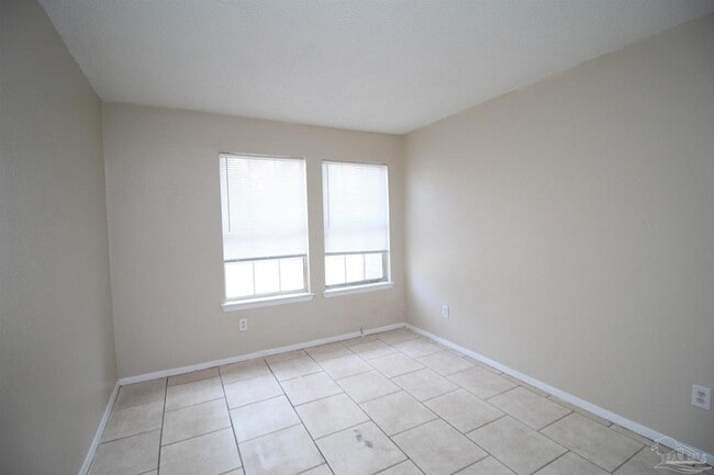 Building Photo - 7806 Calahan Pl