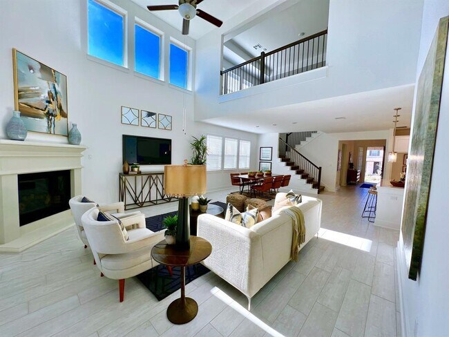 Building Photo - 4640 Modena Bay Bend