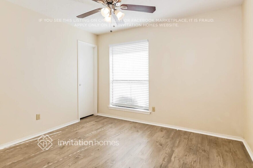 Building Photo - 1337 Colmar Dr