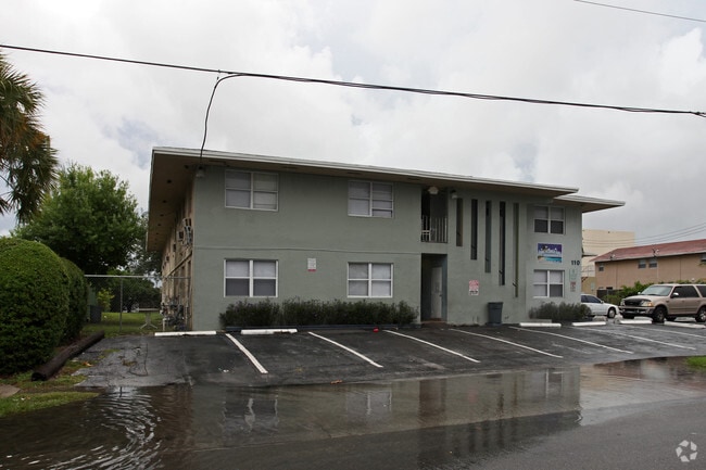 Building Photo - Royal Atlantic Apartments