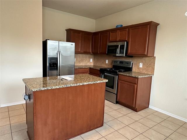 Building Photo - 408 Cypress Hill Dr