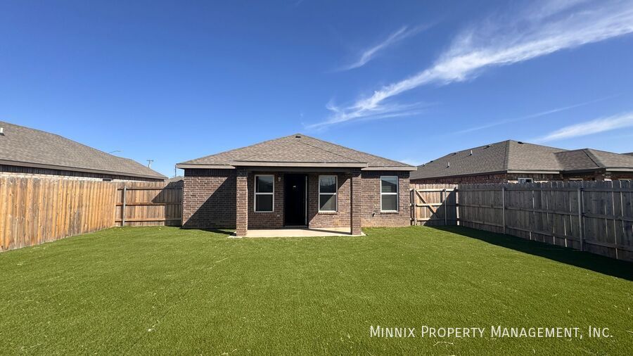 Building Photo - 2515 N Ave O