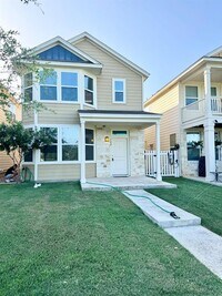 Building Photo - 142 Martha Ln