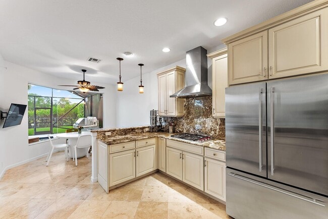 Building Photo - 236 Carina Dr