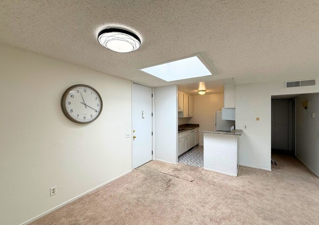 Building Photo - 6416 Friars Rd