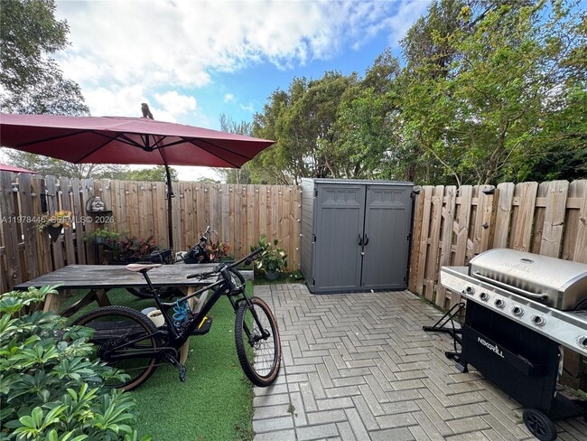 Building Photo - 2604 SE 19th St