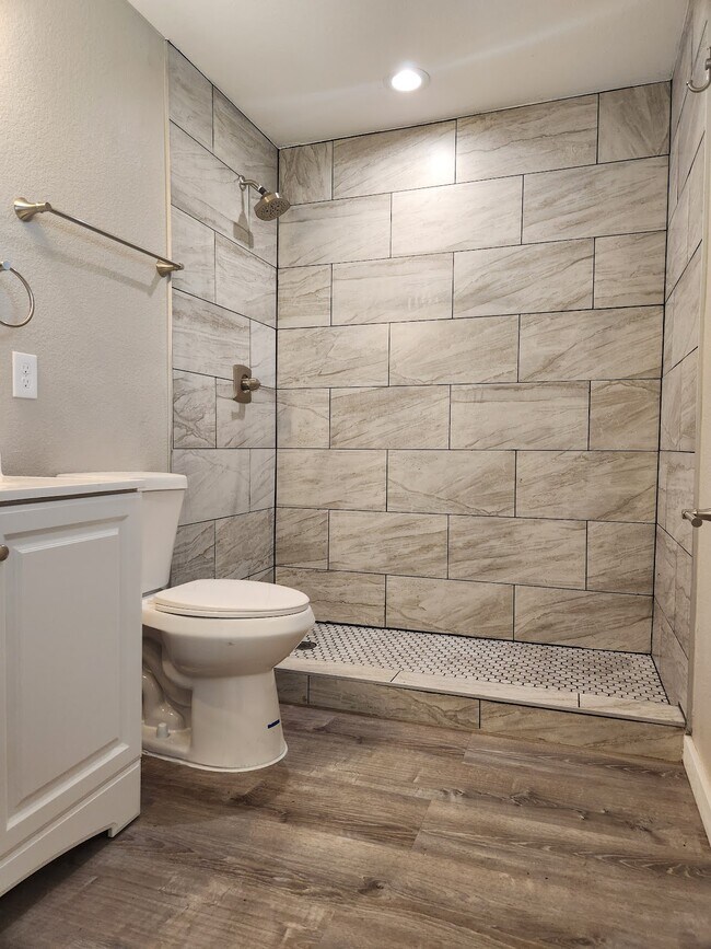 Building Photo - 4687 US-85
