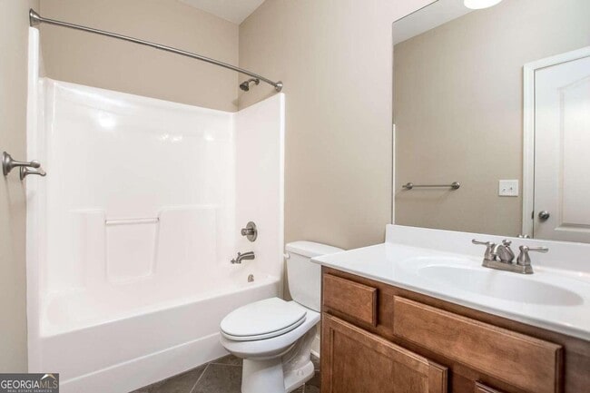 Building Photo - 528 Twinrose Way