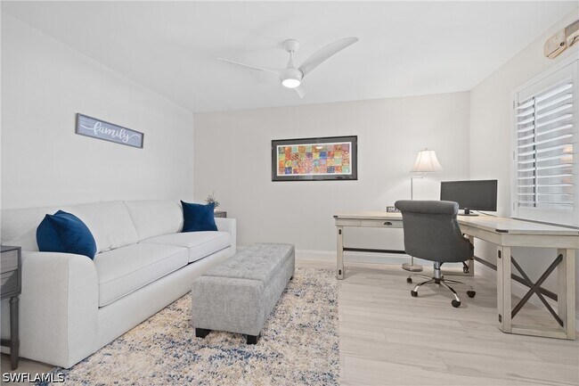 Building Photo - 10684 Gulf Shore Dr