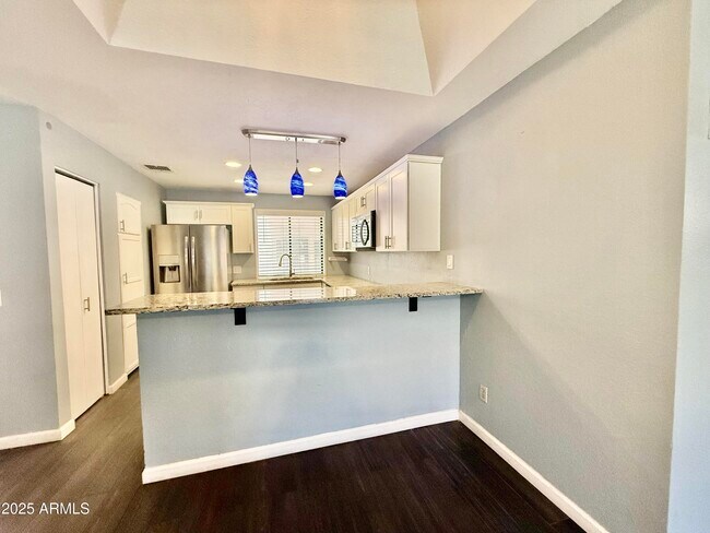 Building Photo - 11666 N 28th Dr