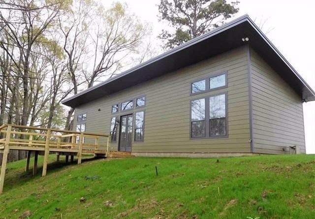 Building Photo - 2 Bedroom, 2 Bath located in prime location on the Bayou!