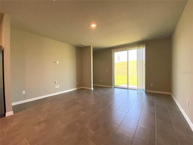 Building Photo - 3122 Bella Vista Dr