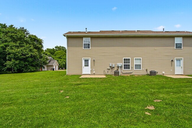 Building Photo - 4404 W Jeana Ct