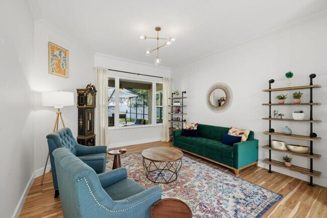 Building Photo - 8210 Prairie Ridge Way