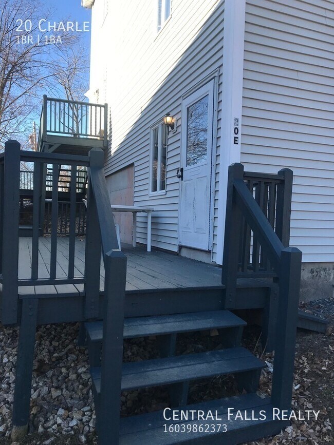 Building Photo - 20 Charles St