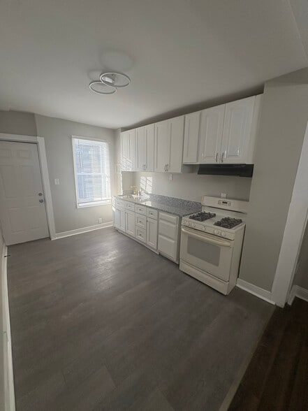 Building Photo - 1634 N Wolfe St