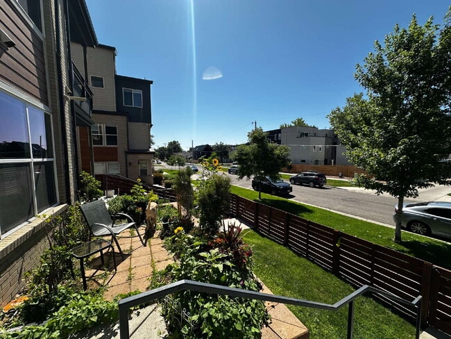 Building Photo - "Experience Modern Comfort: Spacious 2-Bed...