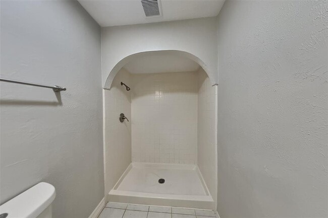 Building Photo - 5211 Girnigoe Dr