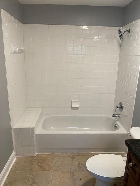 Building Photo - 750 Dalrymple Rd