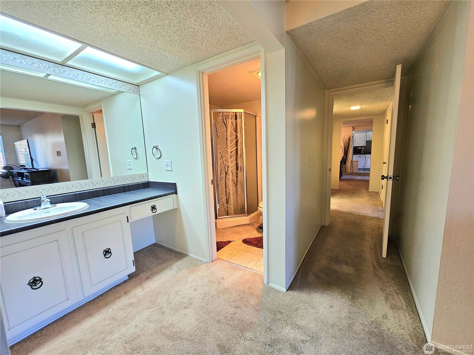 Building Photo - 7425 Ruby Dr SW
