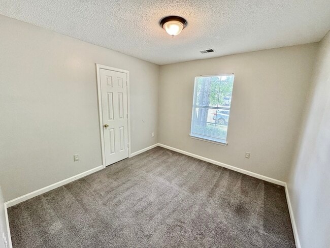 Building Photo - 4386 Elysian Dr