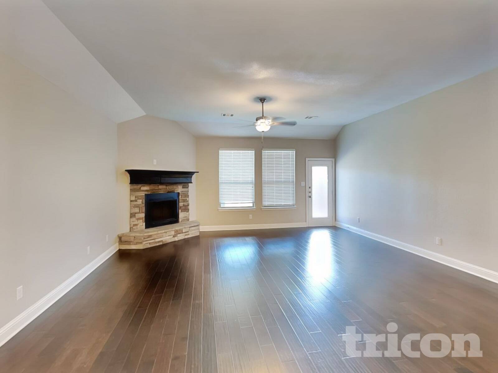 Building Photo - 209 Buckskin Dr