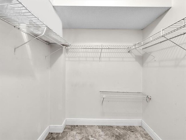 Building Photo - 2801 NW 47th Terrace