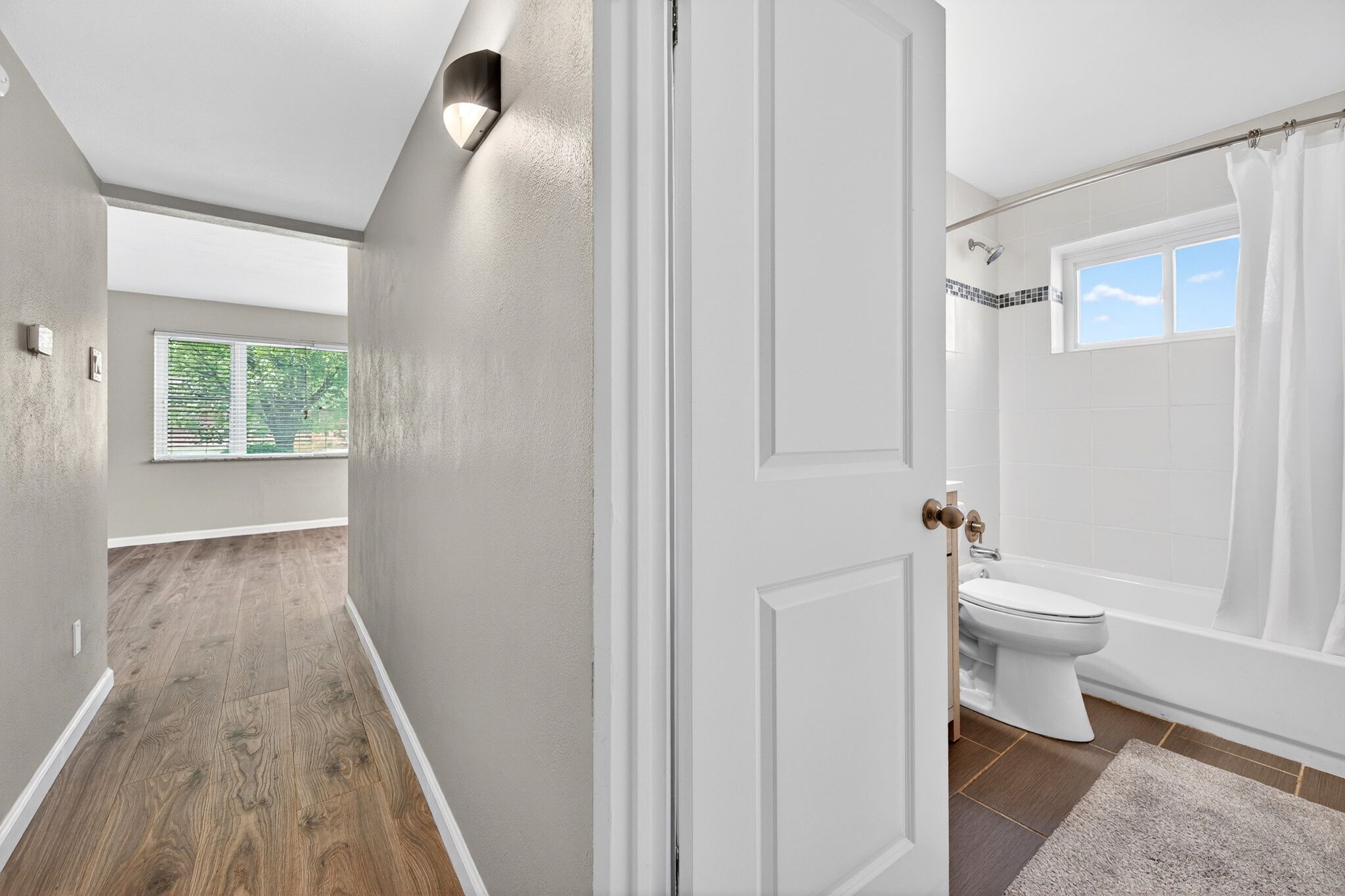 Building Photo - 514 Mariedale Dr