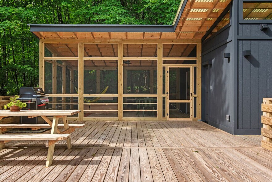 Building Photo - 157 Gobbler's Knob Rd