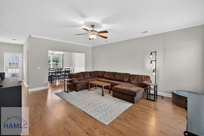 Building Photo - 245 Alcott Cir