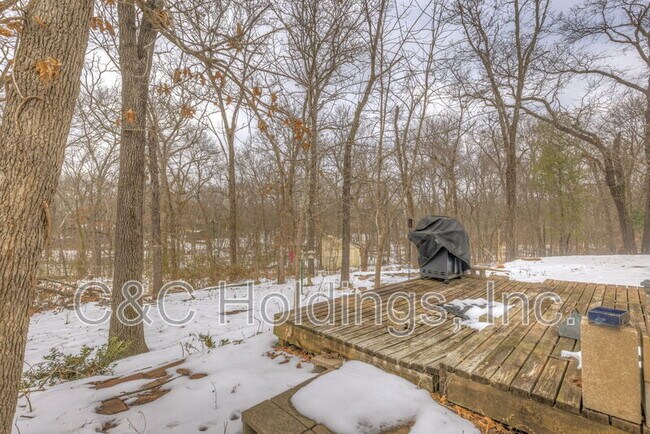 Building Photo - 630 S 276th E Ave