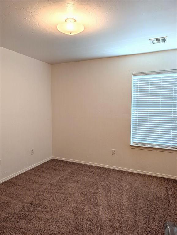 Building Photo - 1004 SW 156th St
