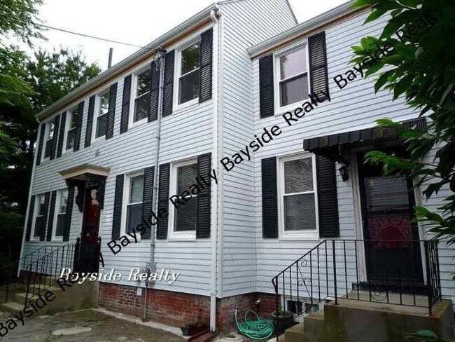 Building Photo - 466 Cambridge St