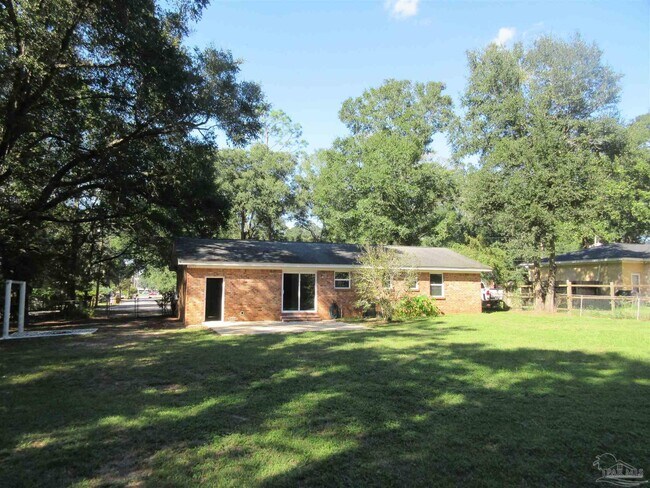 Building Photo - 4219 Dana St