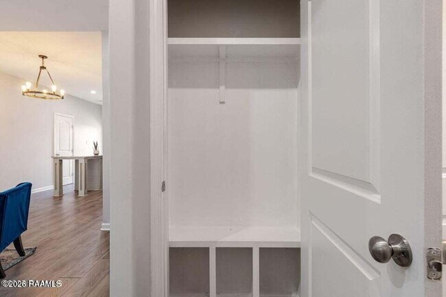 Building Photo - 109 Tyreek Dr
