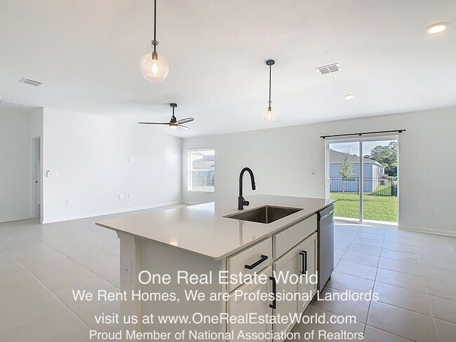 Building Photo - 5151 Bridgehaven Rd