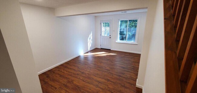 Building Photo - 8335 Windfall Rd