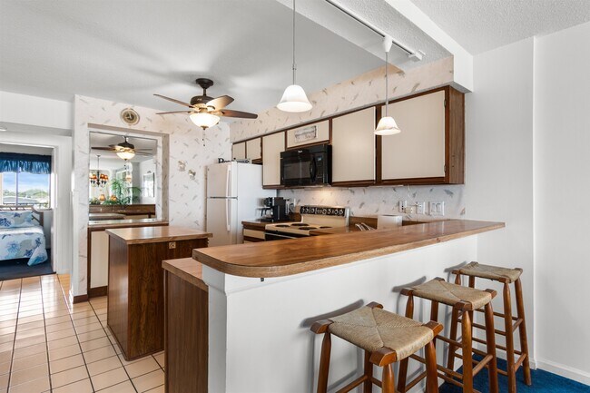 Building Photo - 4701 S Ocean Blvd