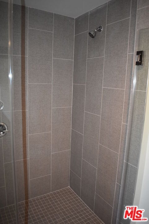 Building Photo - 4504 Colbath Ave