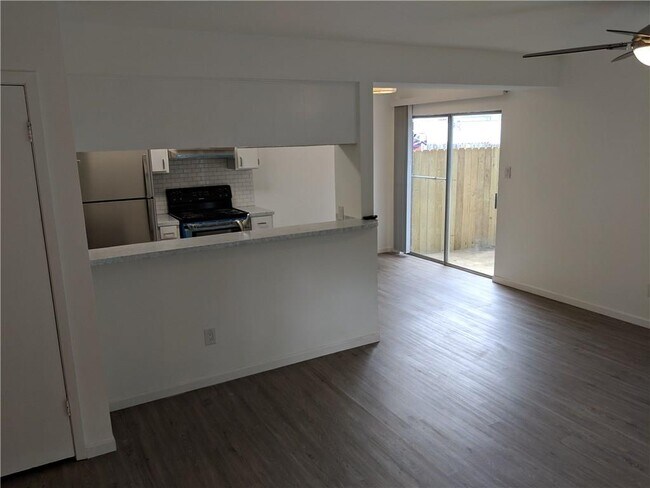 Building Photo - 3509 Alpine Cir